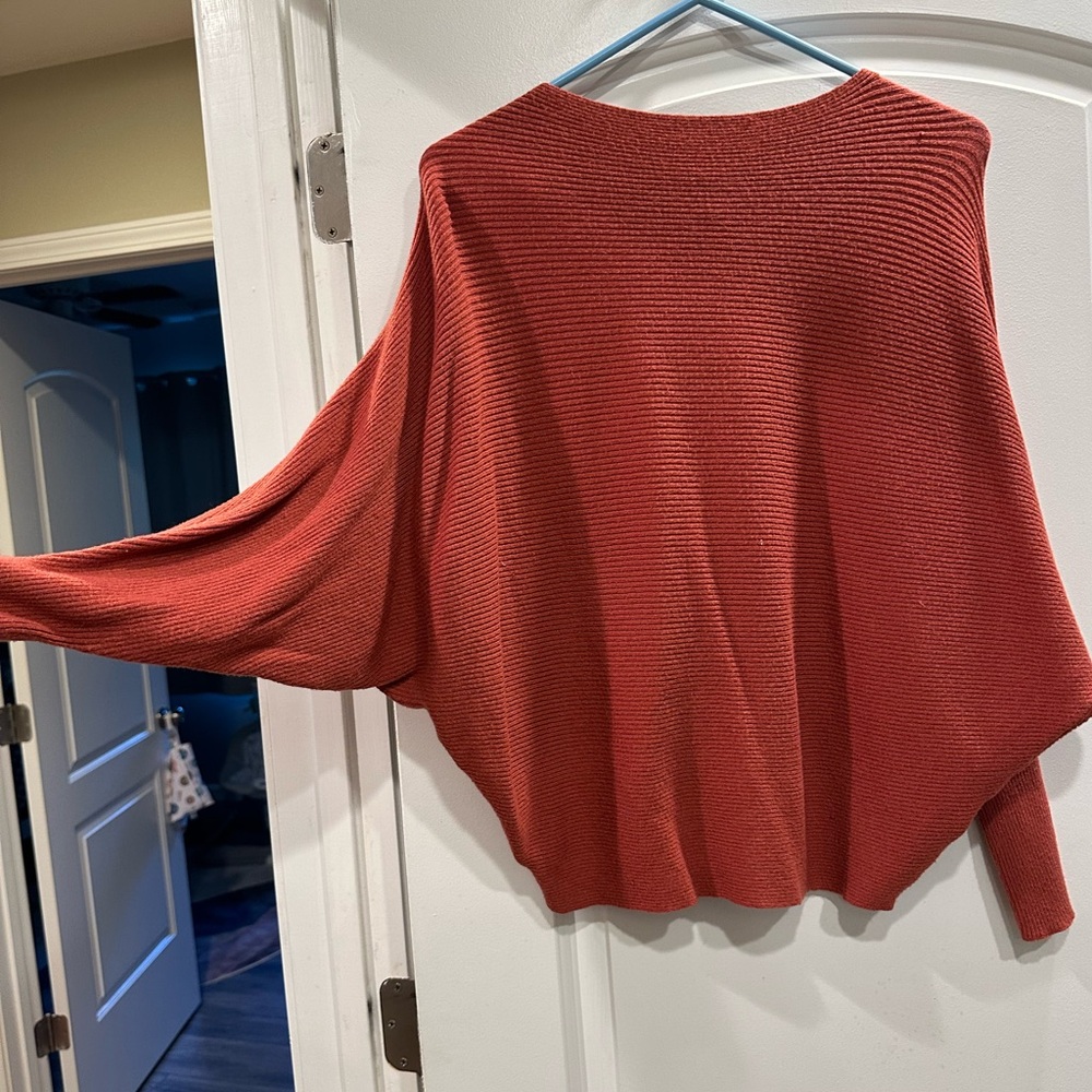 Philosophy Rust Batwing Fall Sweater